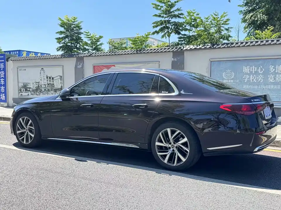 Mercedes-Benz E-class Mercedes-Benz E-class
