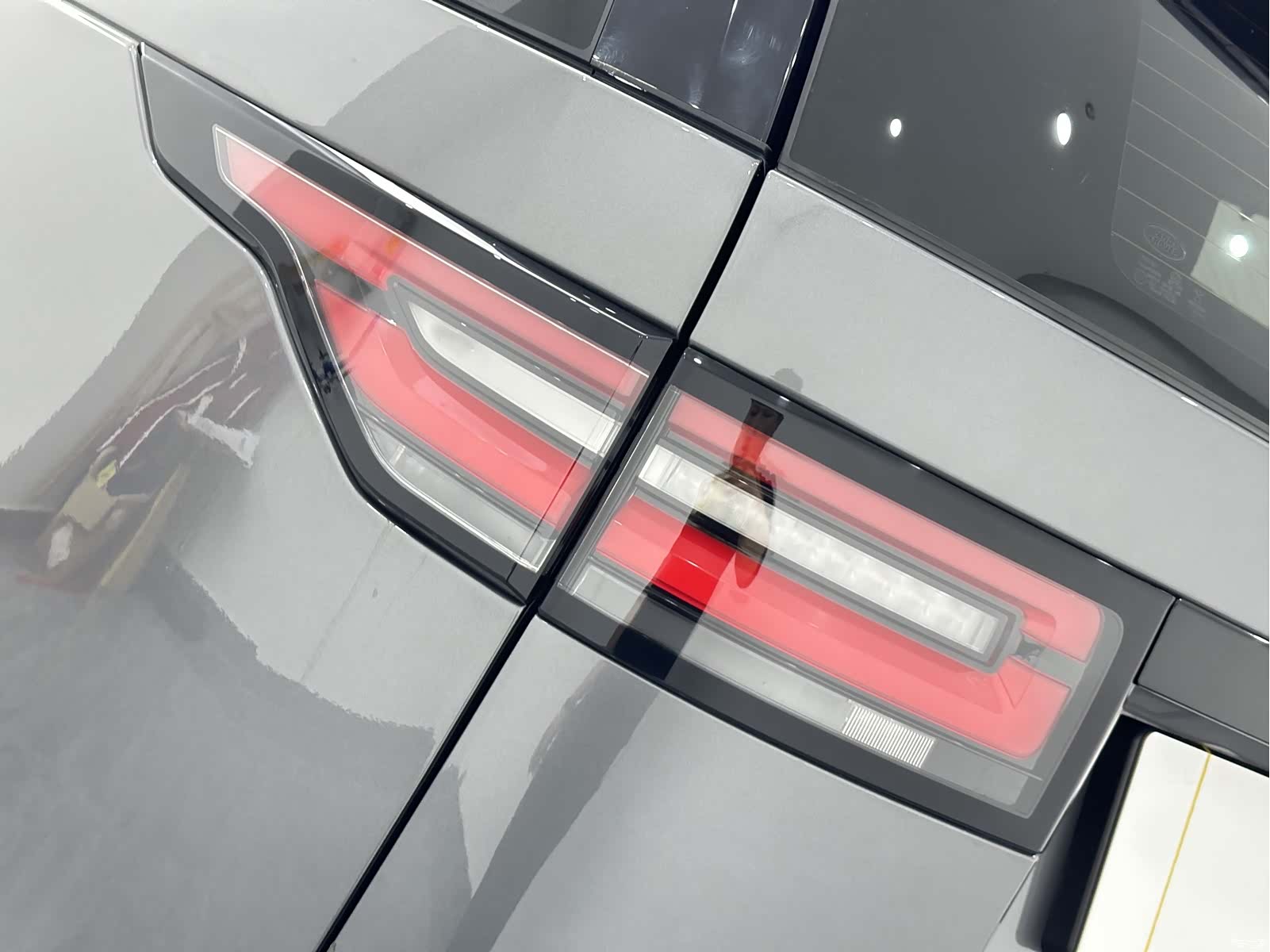 Land Rover Discovery, 2018 16