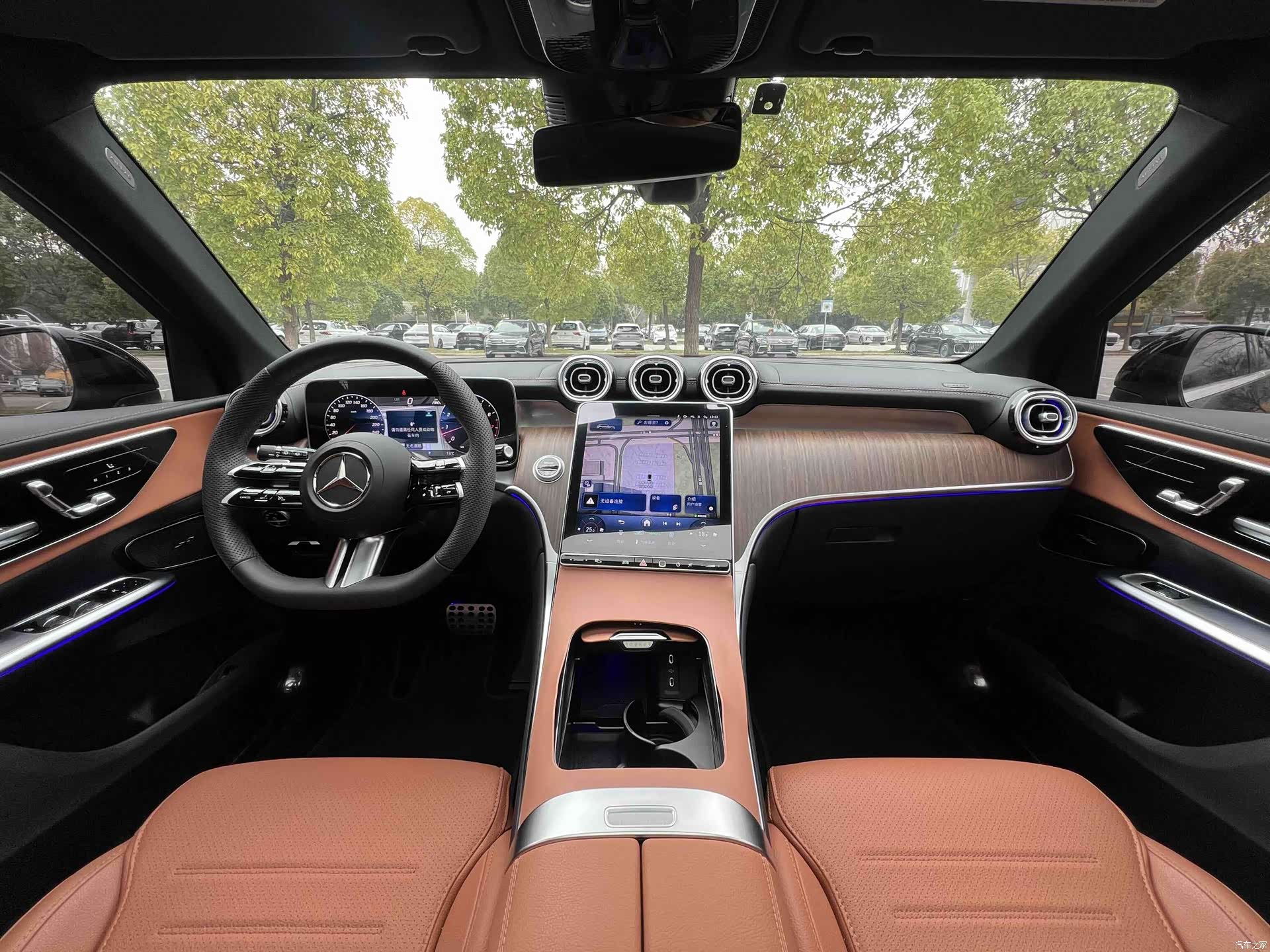 Mercedes-Benz GLC, 2025 8