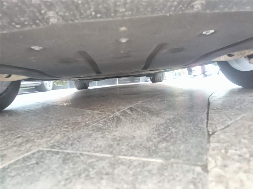 IM Motors Zhiji LS6 IM Motors Zhiji LS6