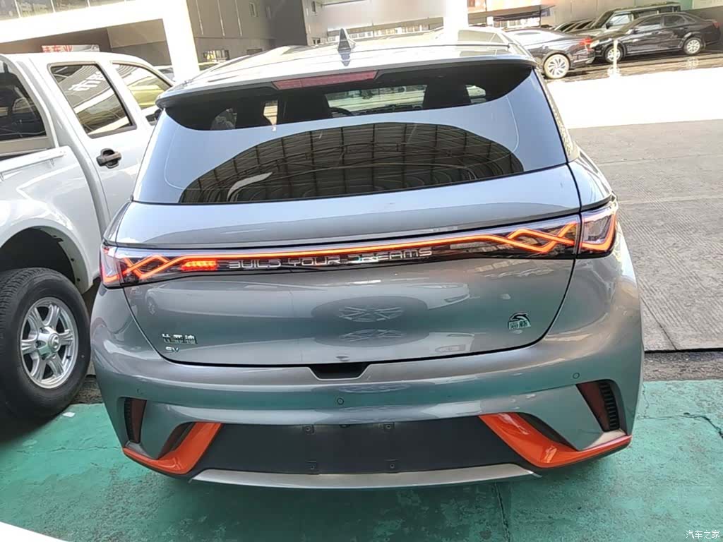 BYD Dolphin, 2023 6