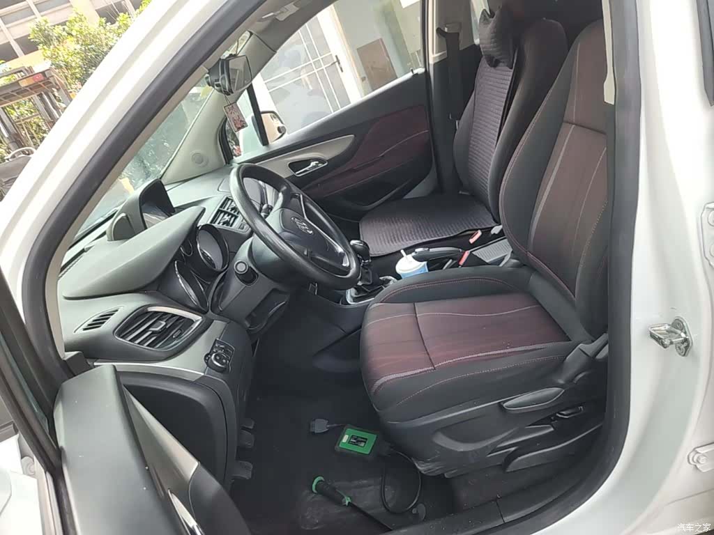 Buick Encore, 2015 15