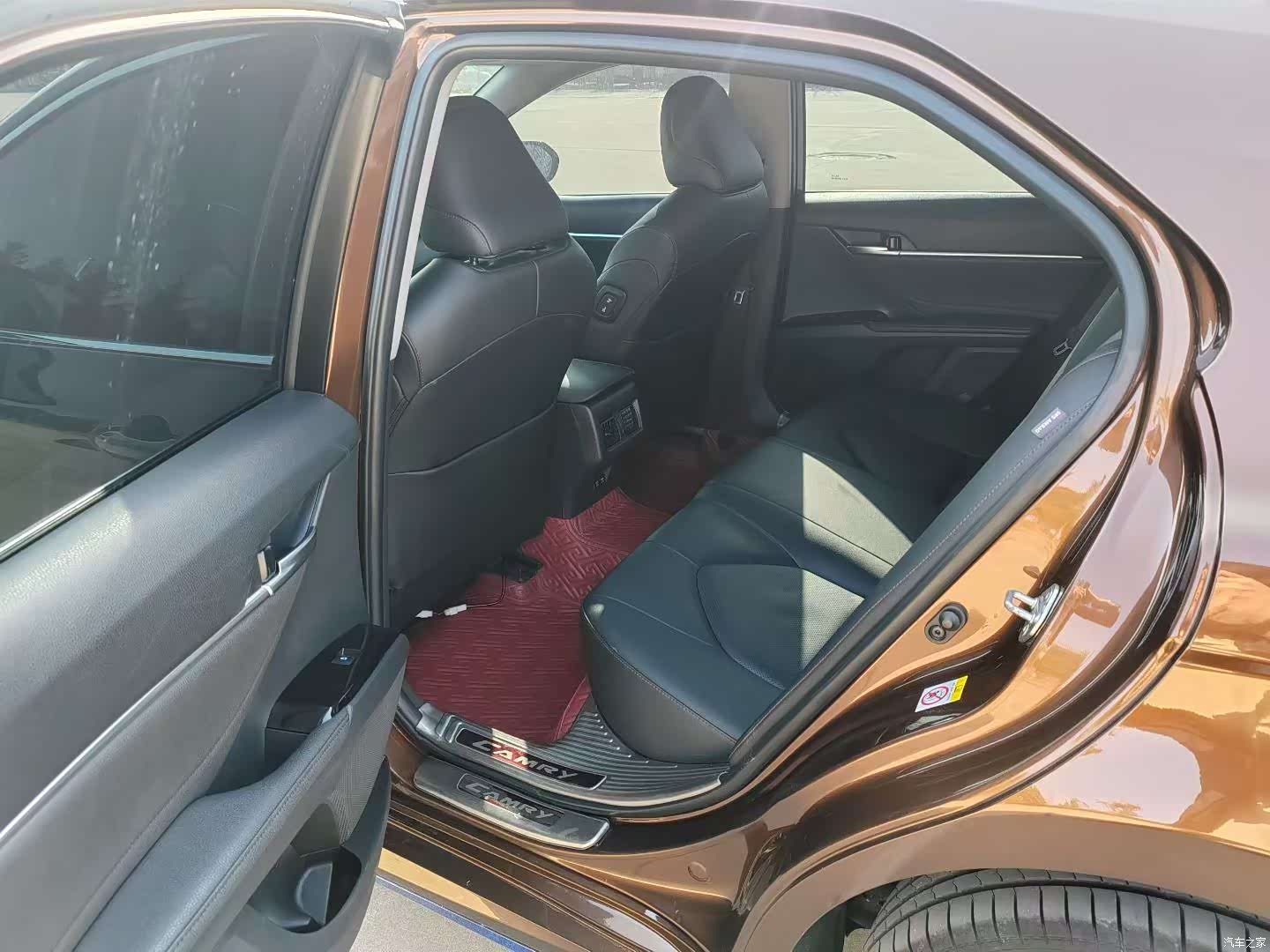 Toyota Camry, 2018 4