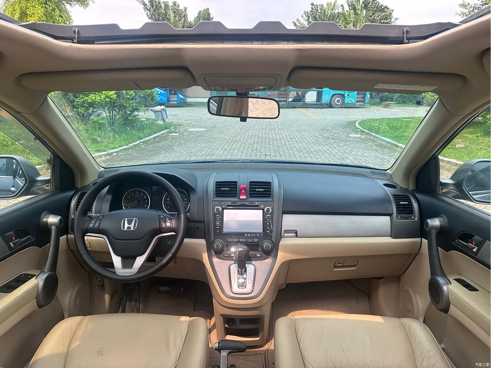Honda CR-V, 2011 все фото
