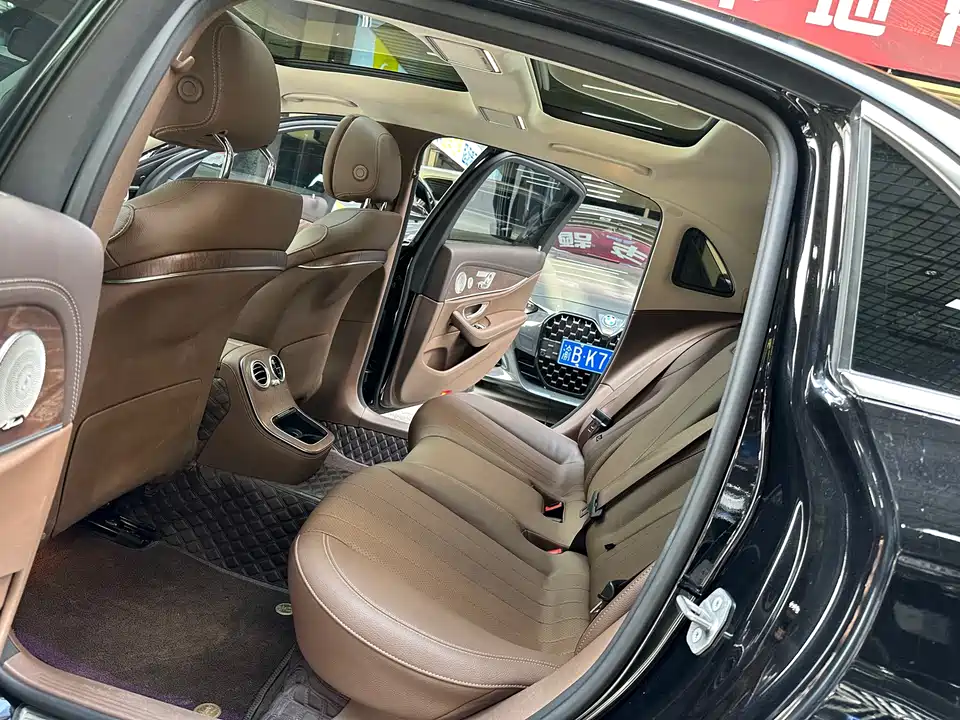 Mercedes-Benz E-class Mercedes-Benz E-class