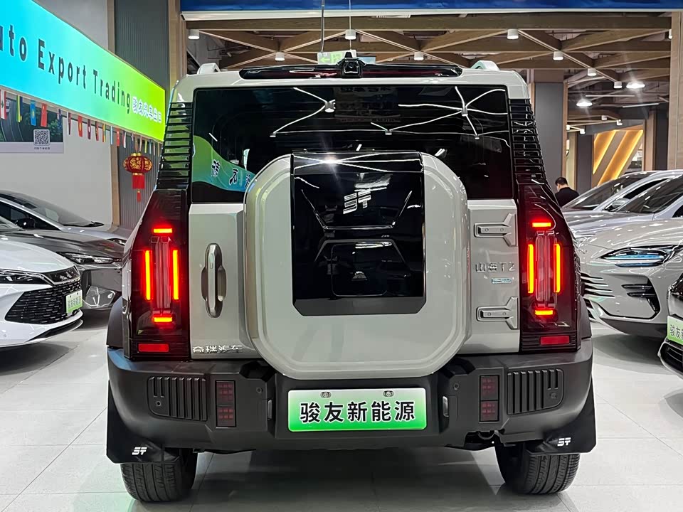 Jetour Jet Traveler C-DM