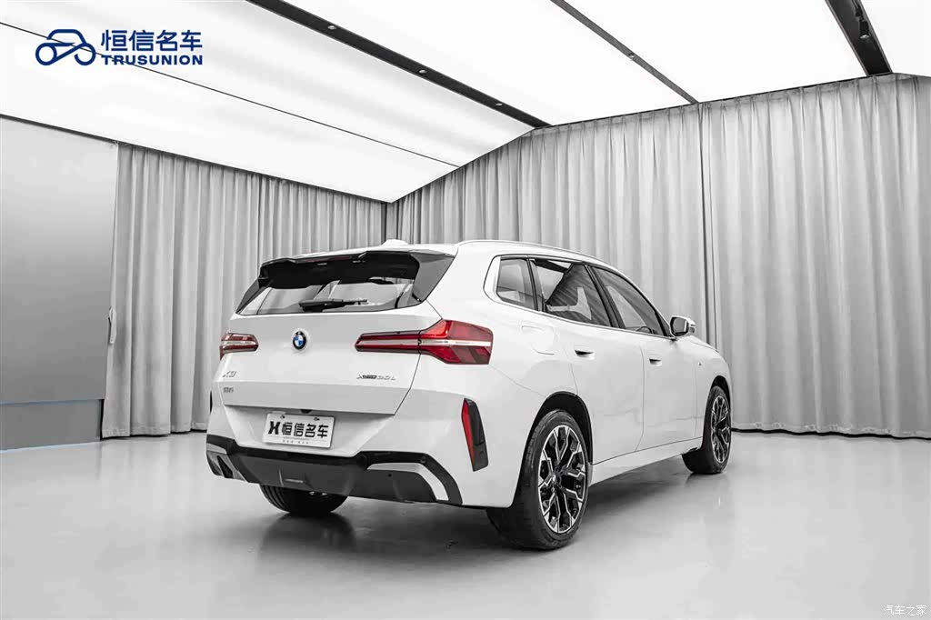 BMW X3, 2025 все фото