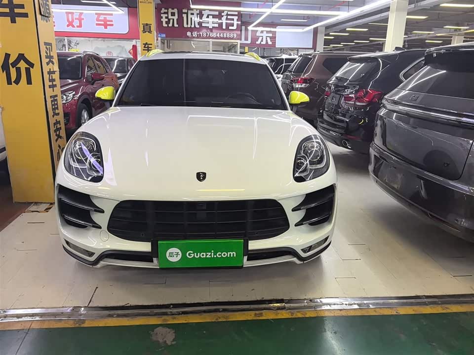 Porsche Macan Porsche Macan