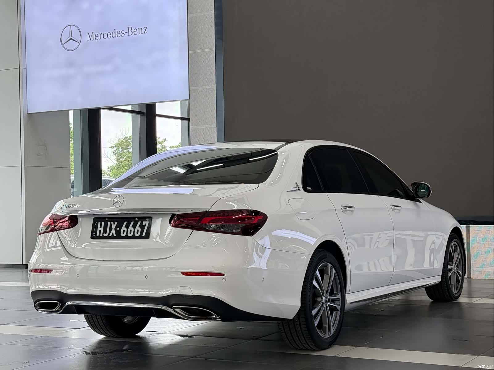 Mercedes-Benz E-Class, 2021 все фото