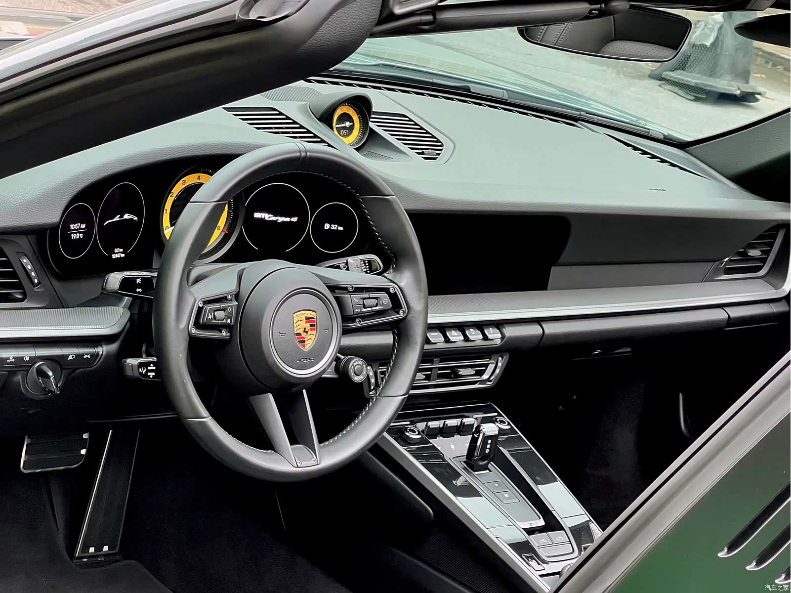 Porsche 911, 2023 10