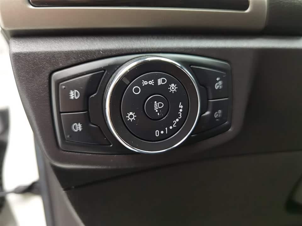 Ford Mondeo Ford Mondeo