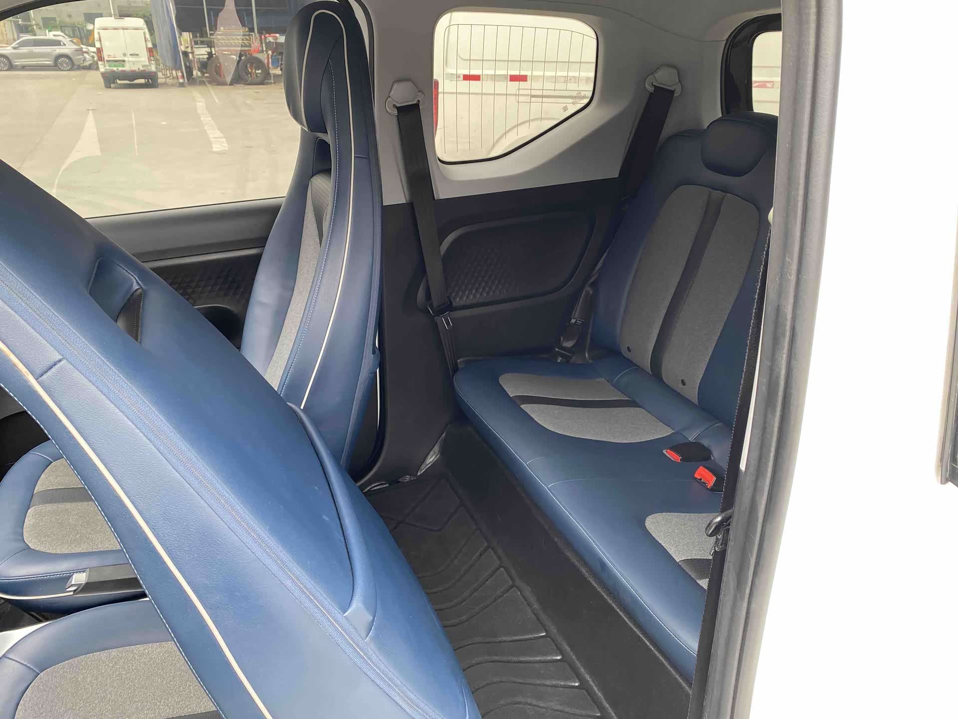 Wuling MINIEV, 2022 все фото
