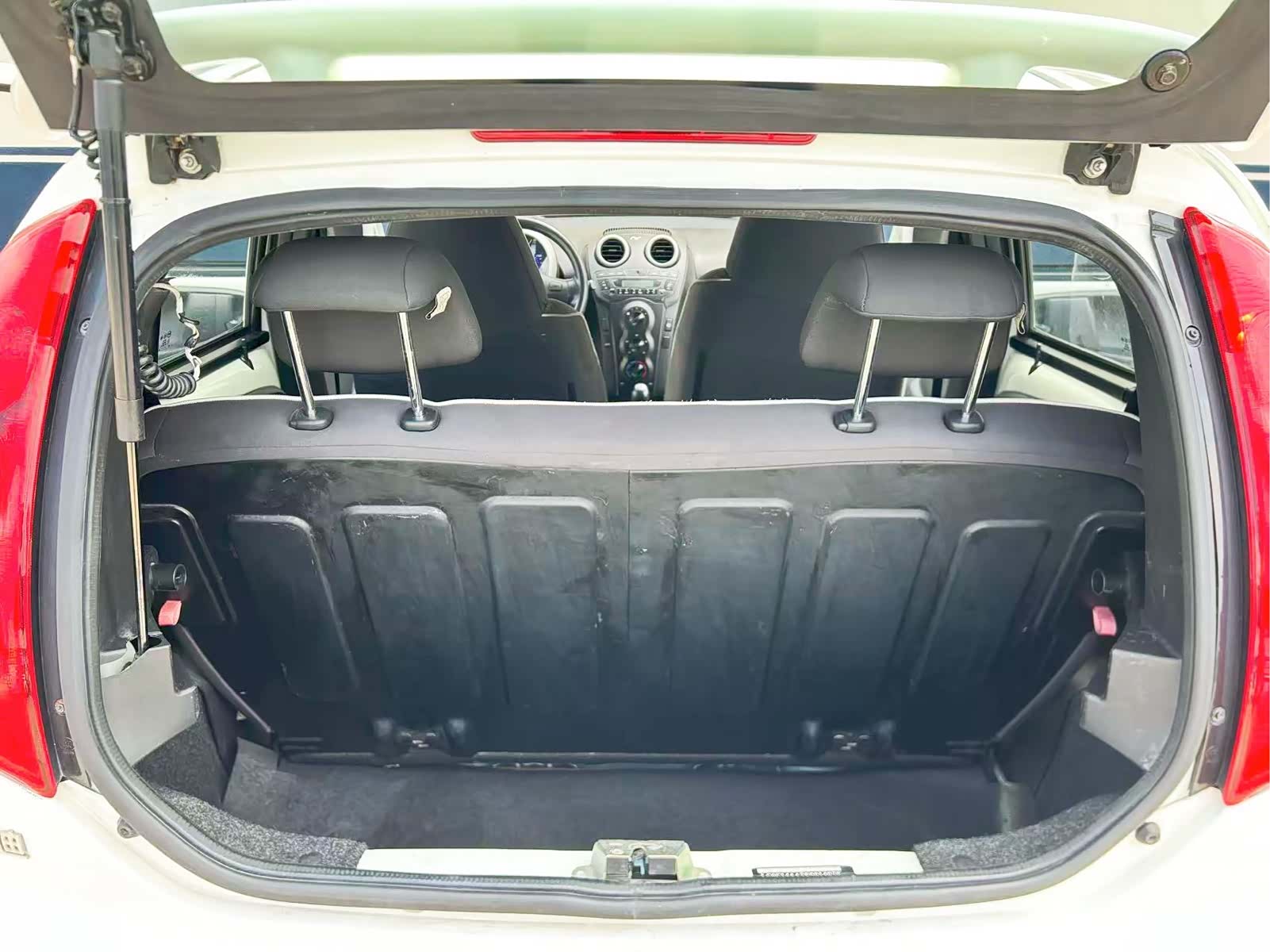 BYD F0, 2015 12