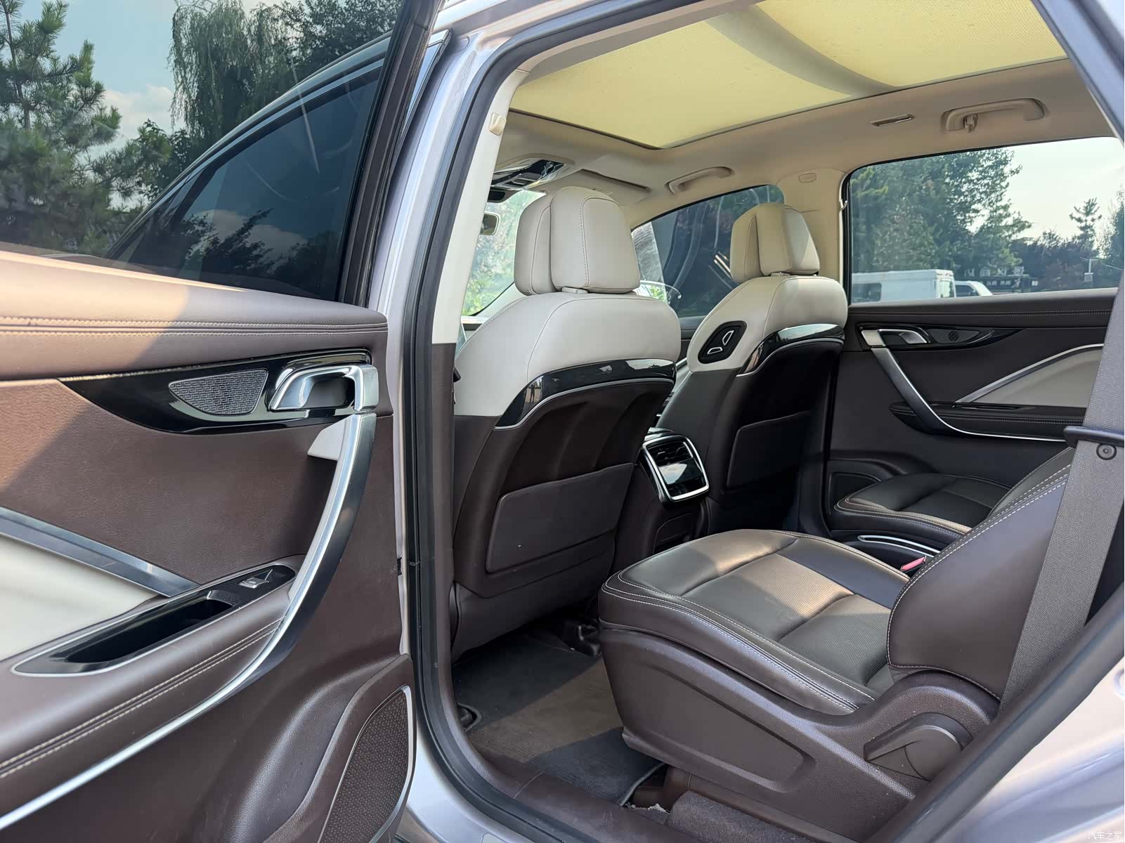 Geely Jiaji, 2019 6