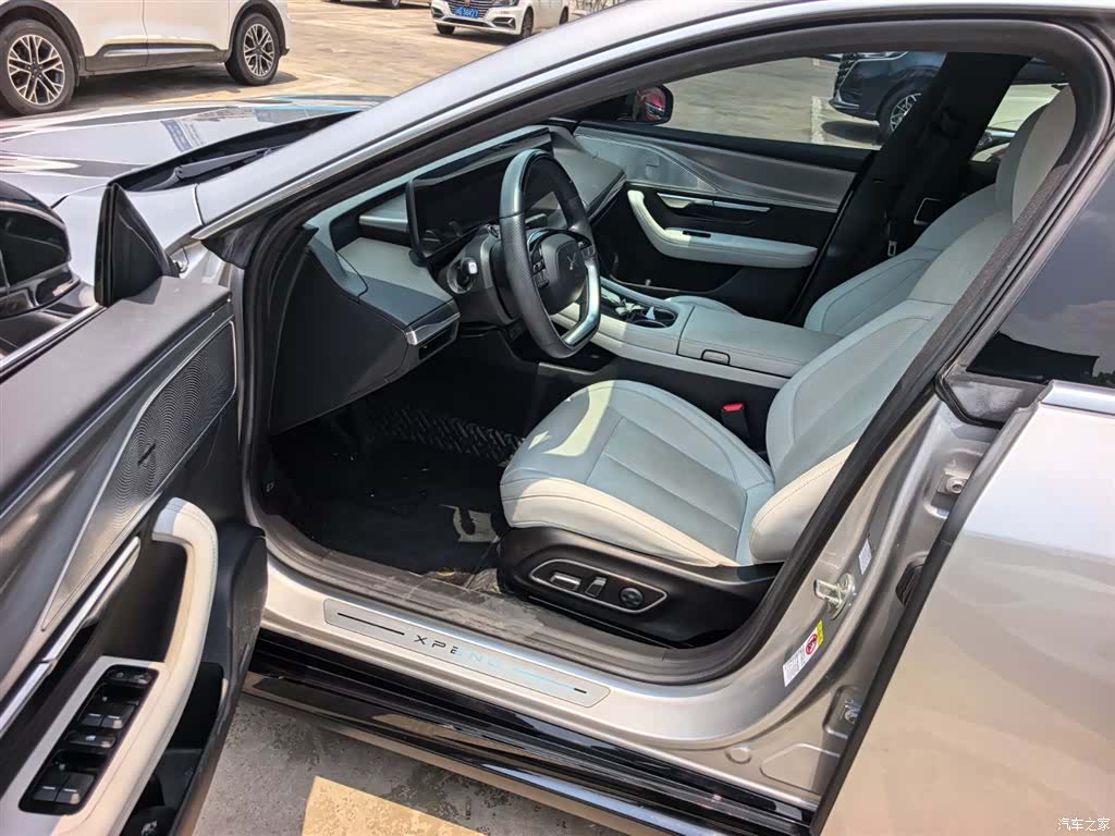 Xpeng P7, 2023 10