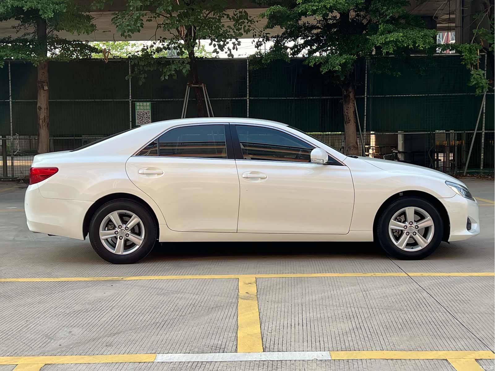 Toyota 2.5S, 2016 2