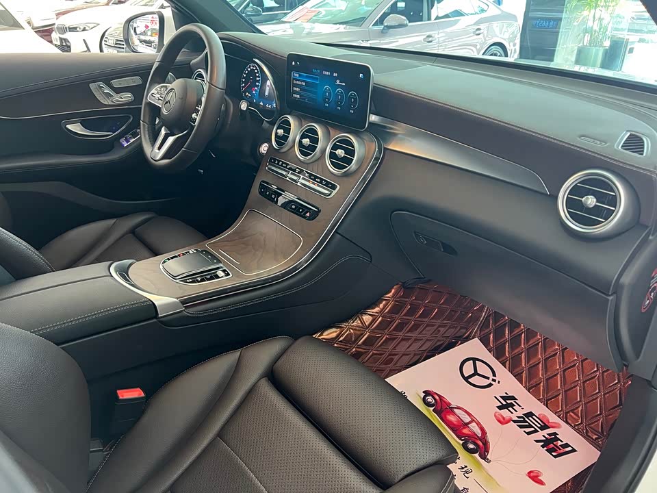 Mercedes-Benz GLC Mercedes-Benz GLC