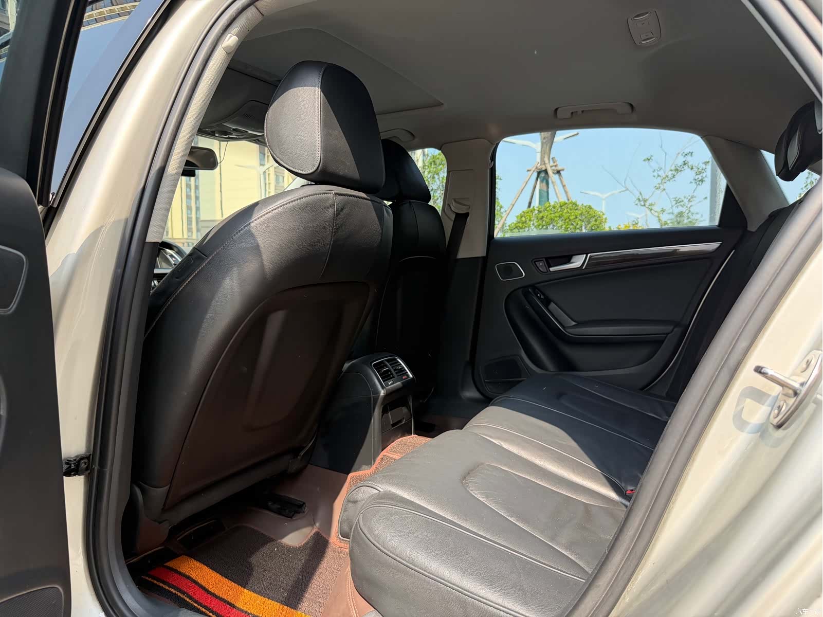 Audi A4L, 2015 8