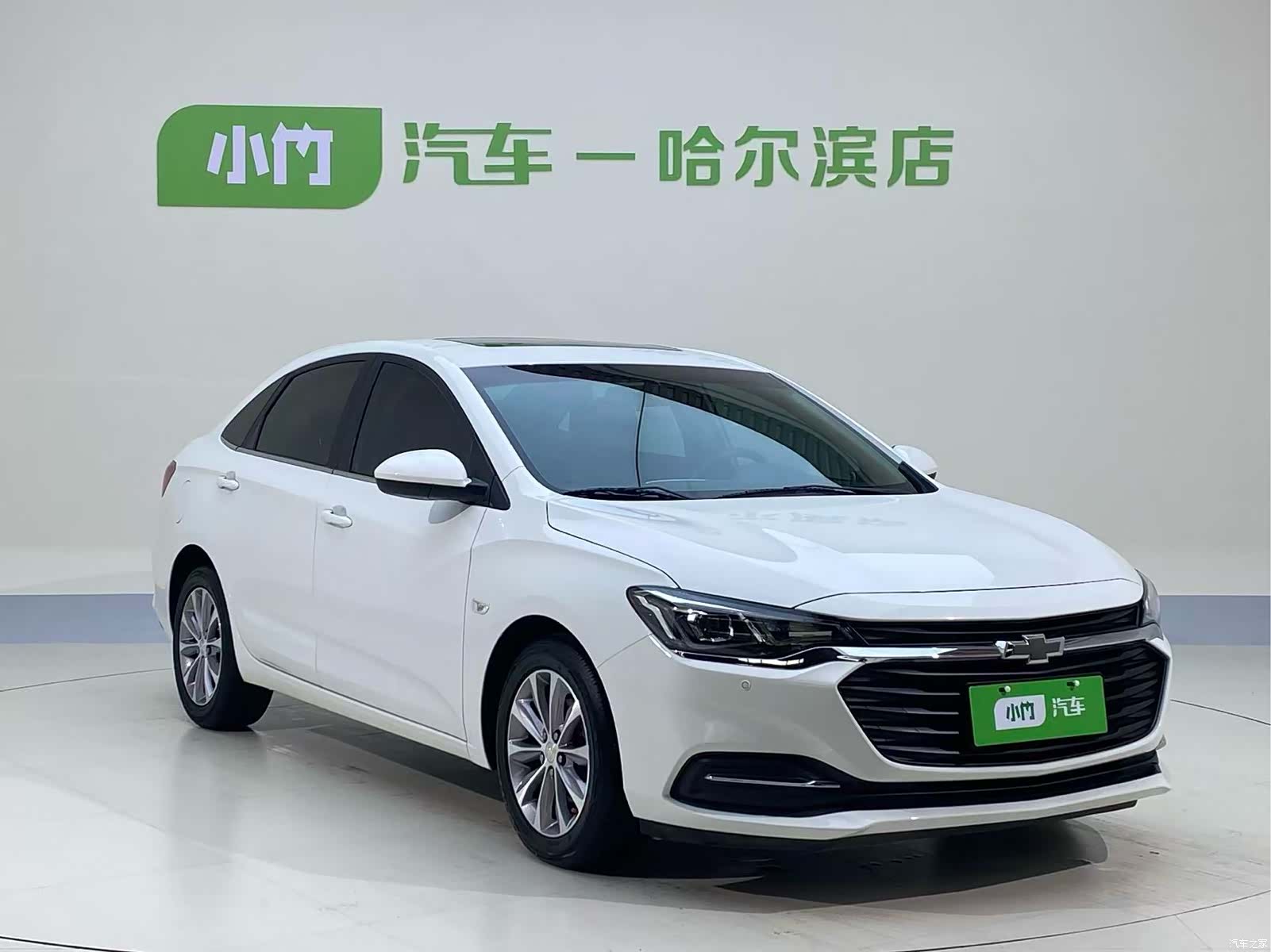 Chevrolet 320, 2022 все фото
