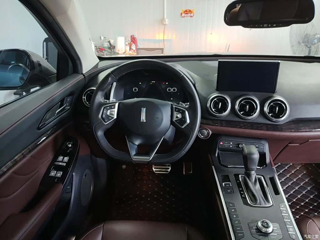 WEY VV5, 2018 11