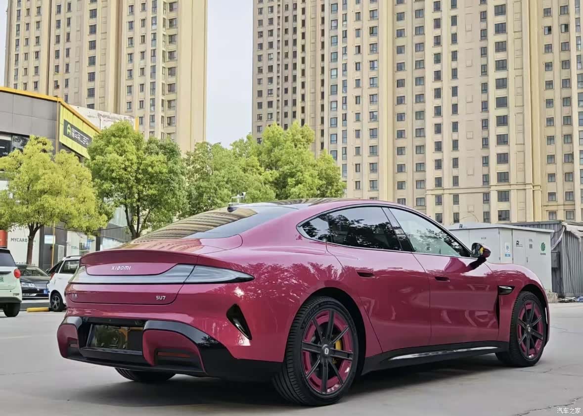 Xiaomi SU7, 2025 14