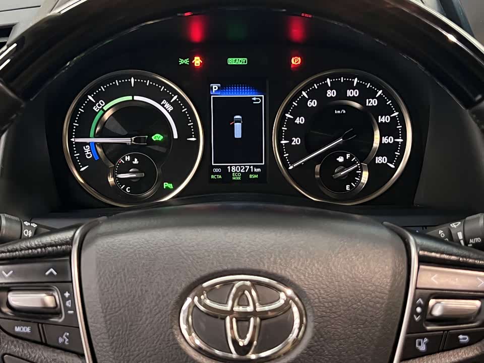 Toyota Elfa Toyota Elfa