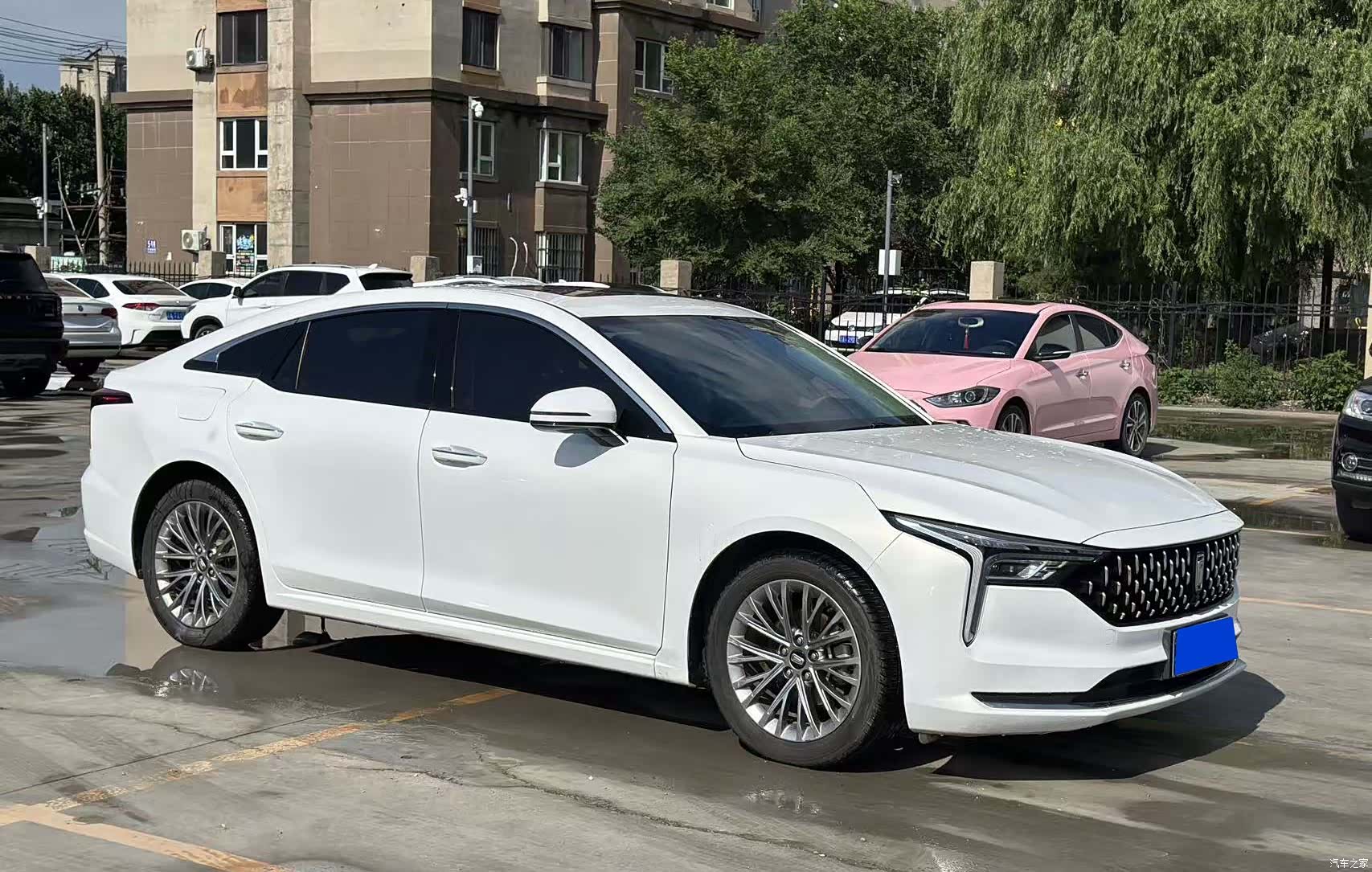 Bestune B70, 2022 2