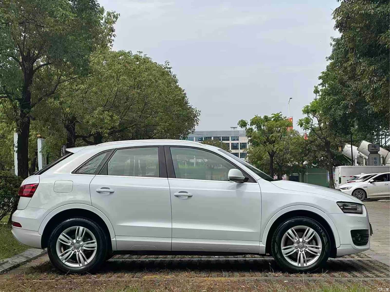 Audi Q3, 2016 4