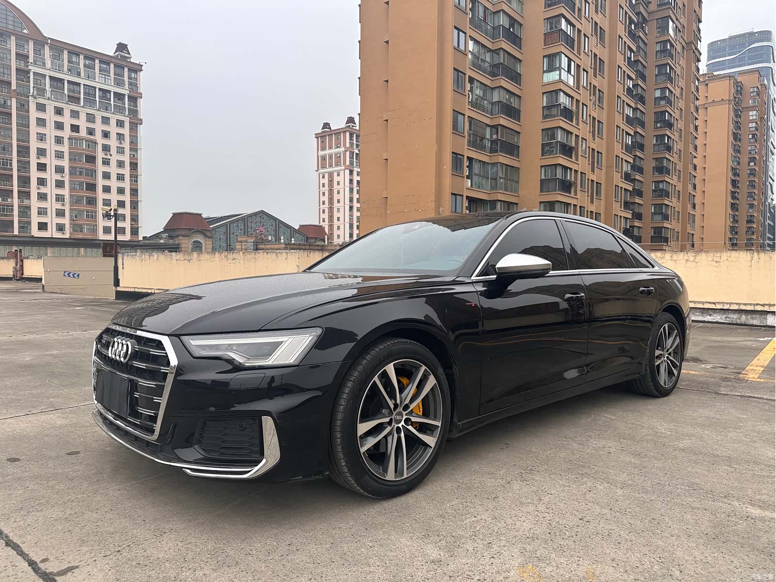 Audi A6L, 2021 1