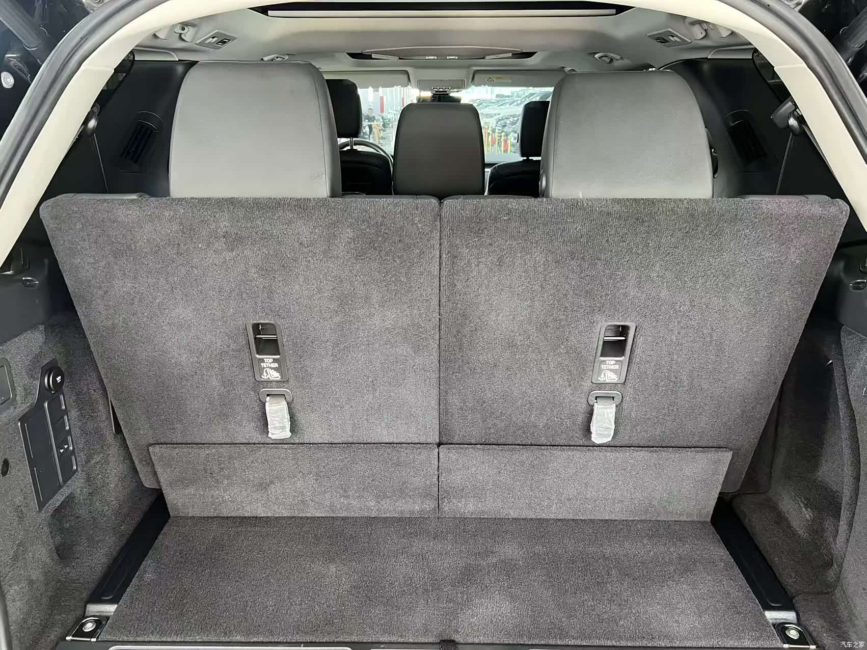Land Rover Discovery, 2019 13