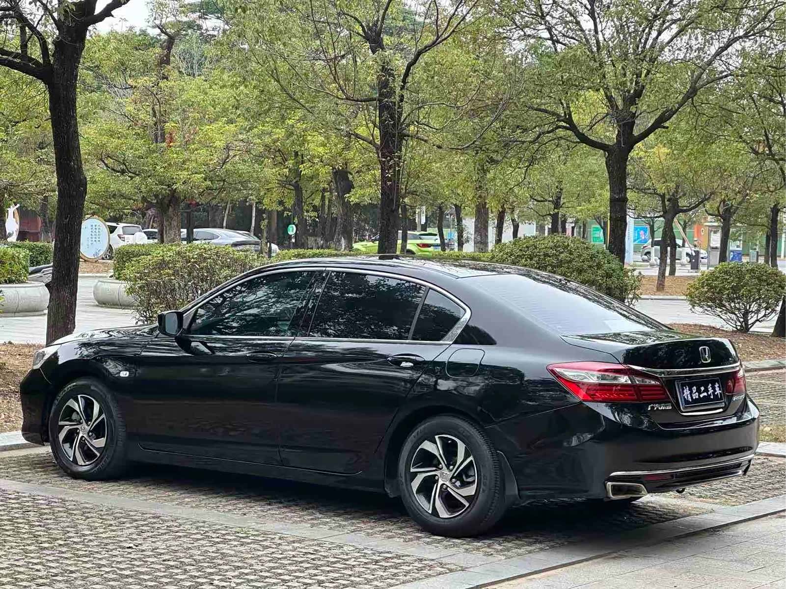 Honda Accord, 2016 17
