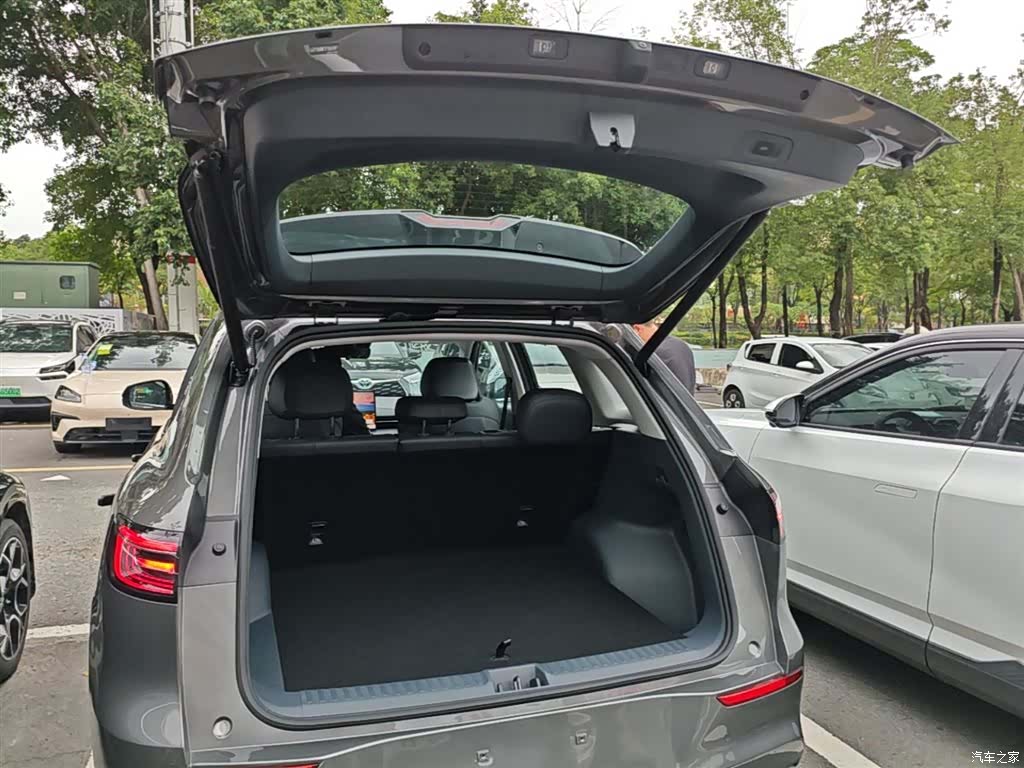 Geely Galaxy E5, 2026 18