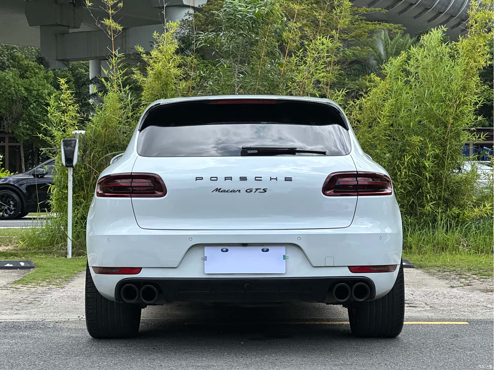 Porsche Macan, 2017 все фото