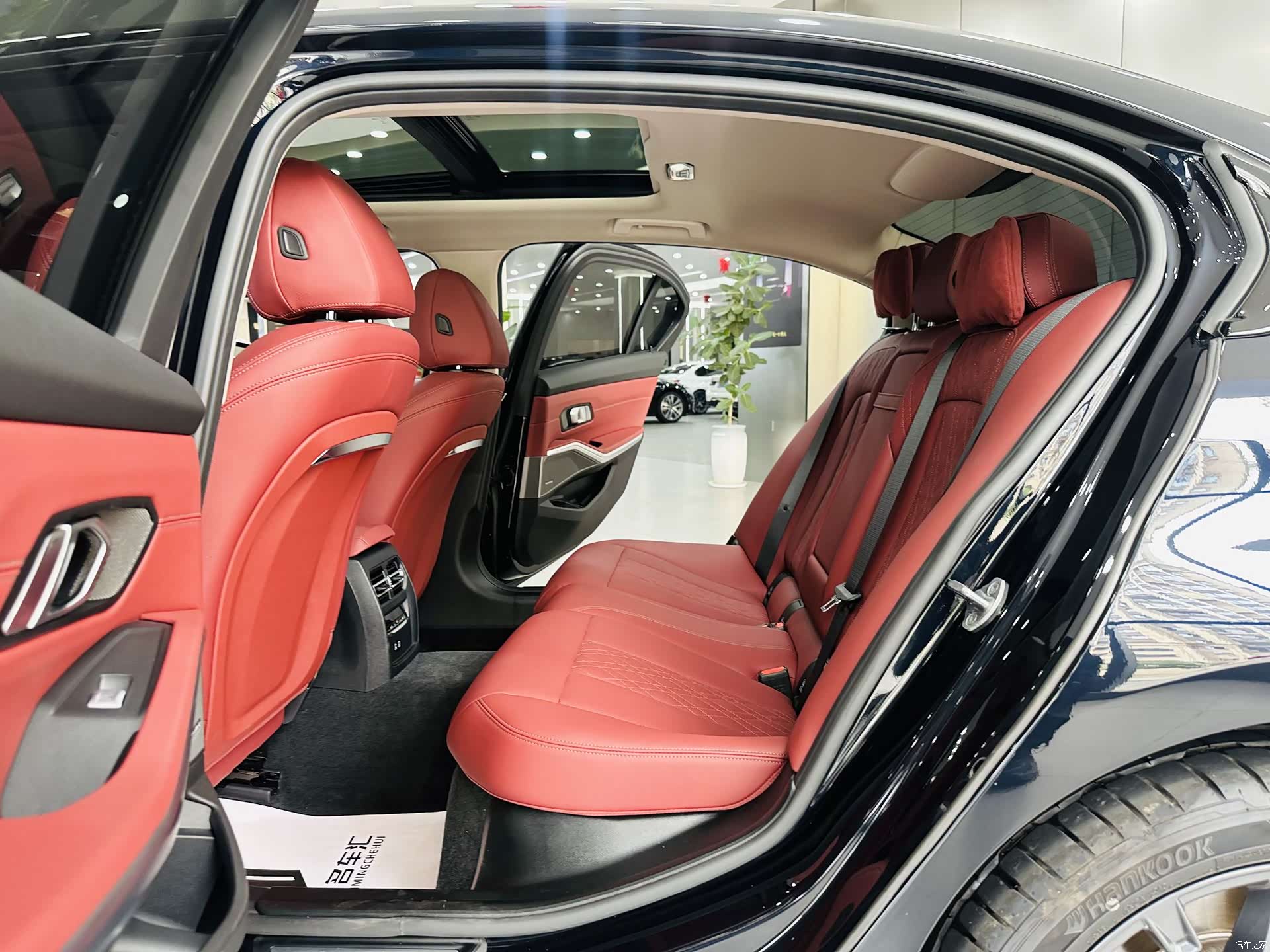 BMW 3 Series, 2025 6