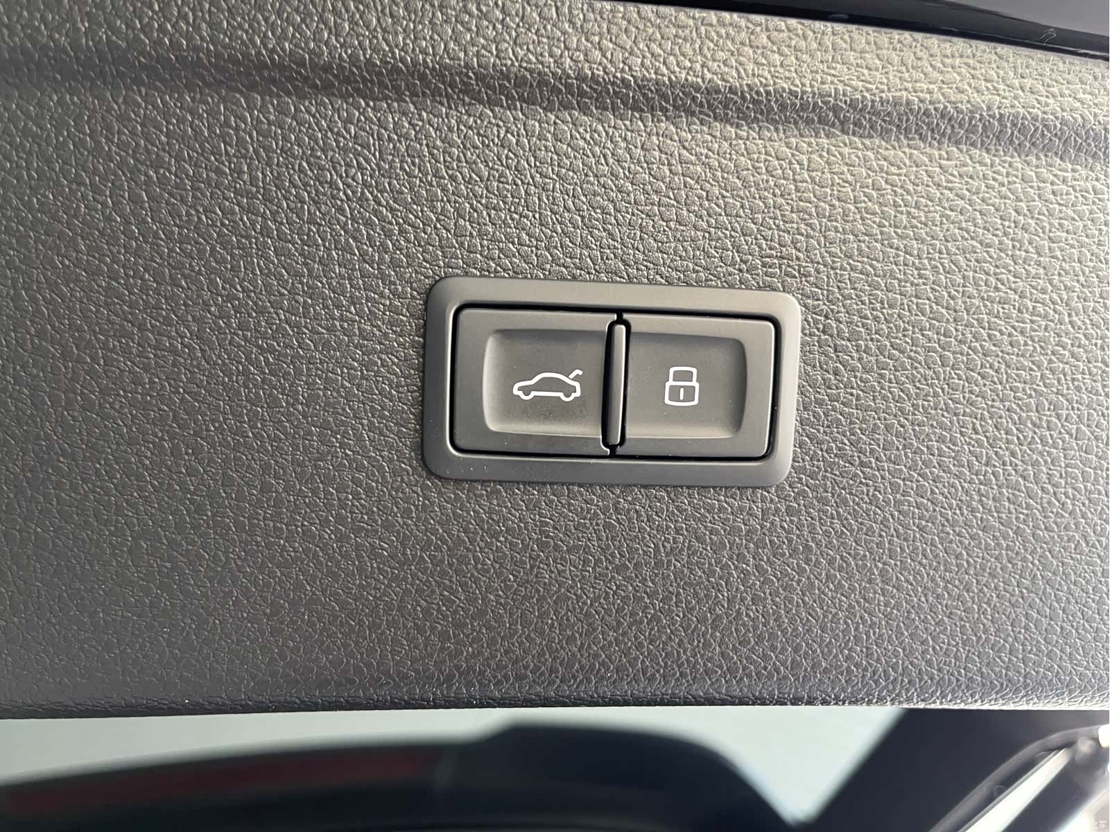 Audi Q5L, 2022 22