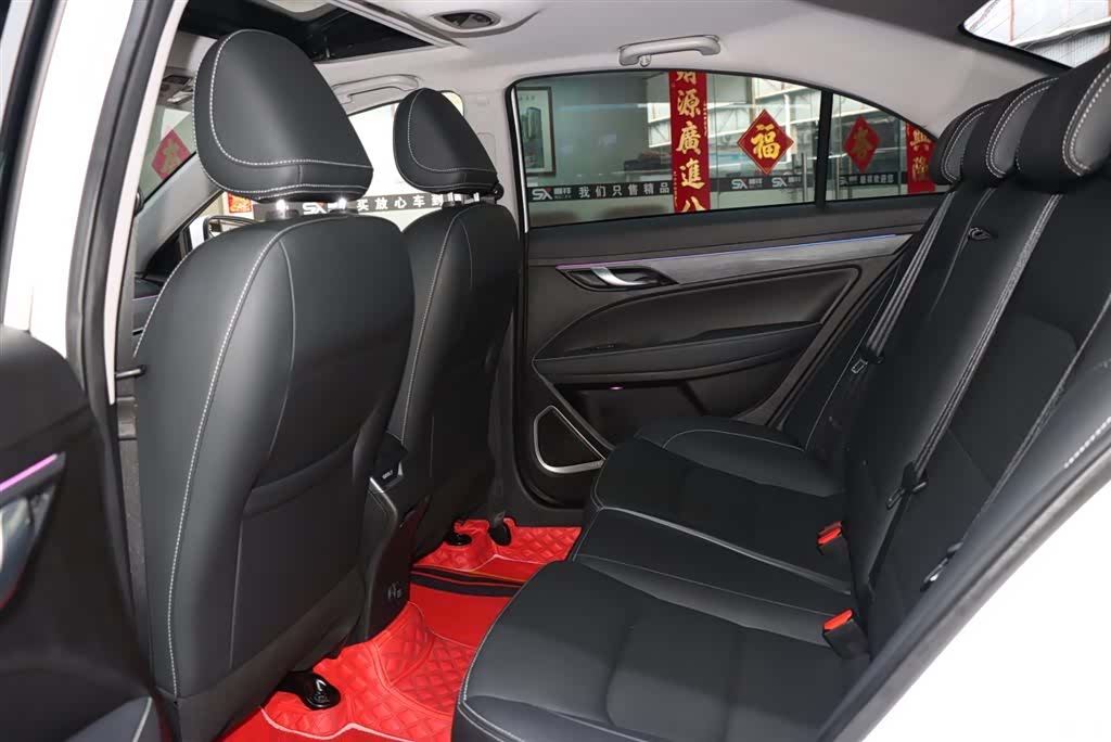 Geely Emgrand, 2021 11