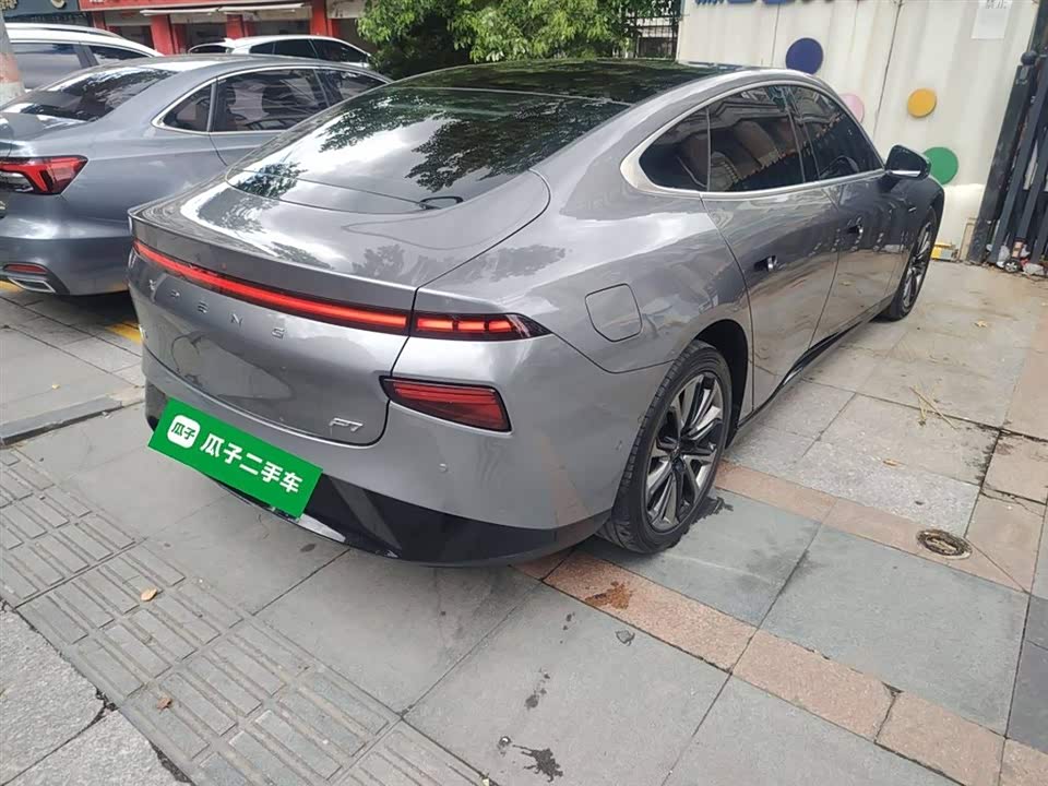 XPENG P7 XPENG P7