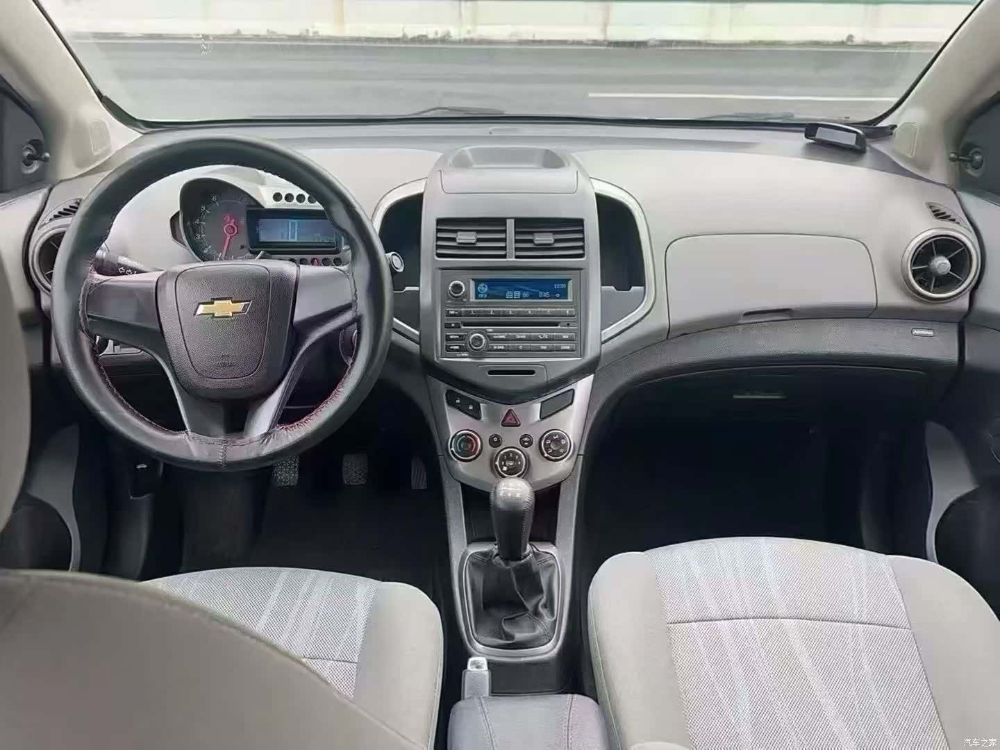 Chevrolet SL, 2013 все фото