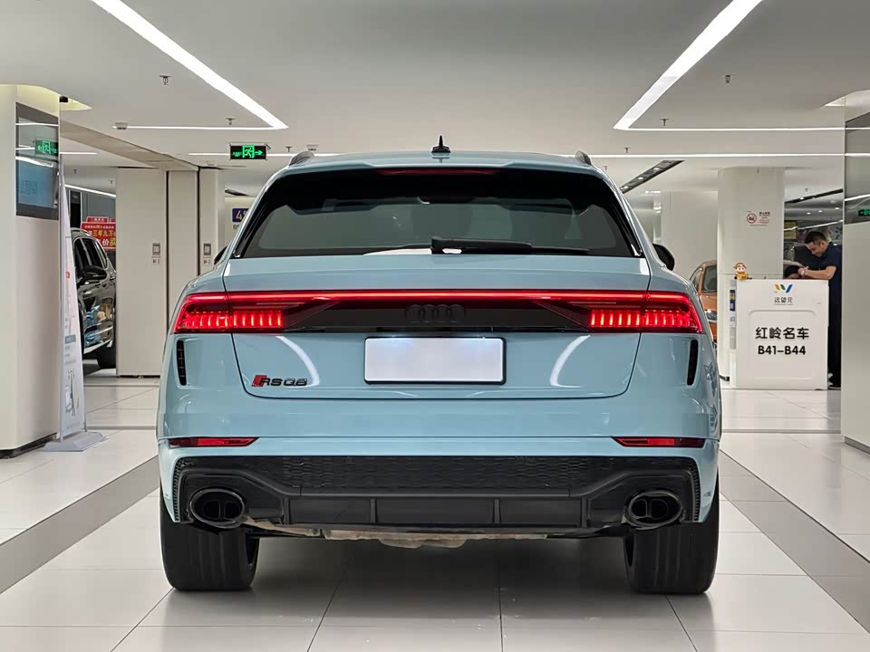 Audi RS Q8