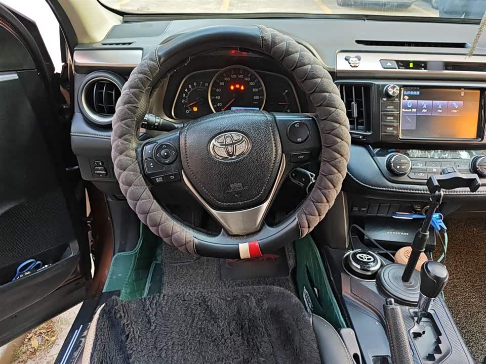 Toyota RAV4 Rongfang