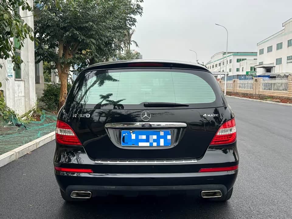 Mercedes-Benz R-class