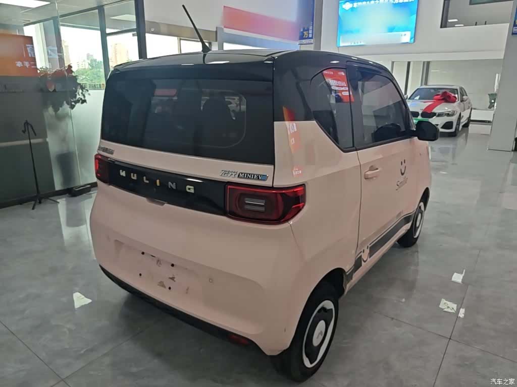 Wuling MINIEV, 2023 7