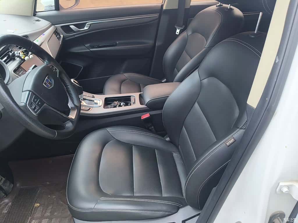 Geely Emgrand, 2017 15