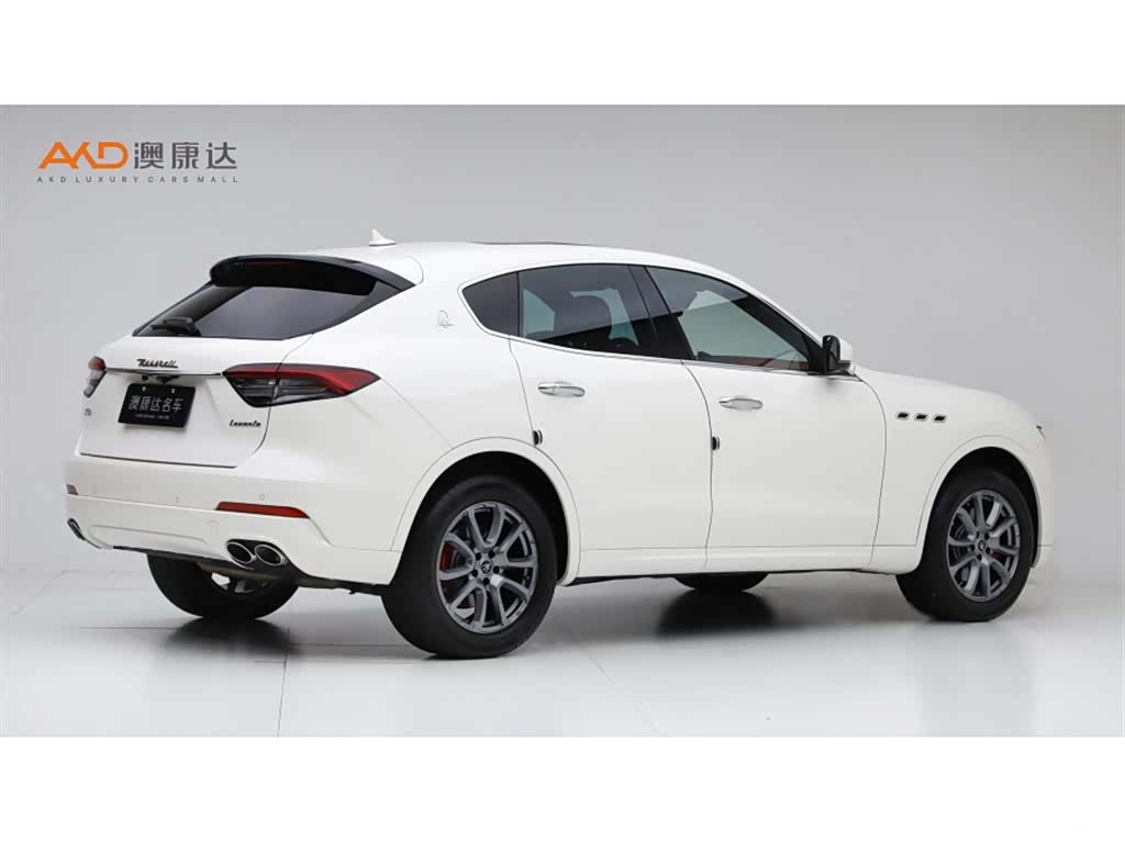 Maserati Levante, 2021 3