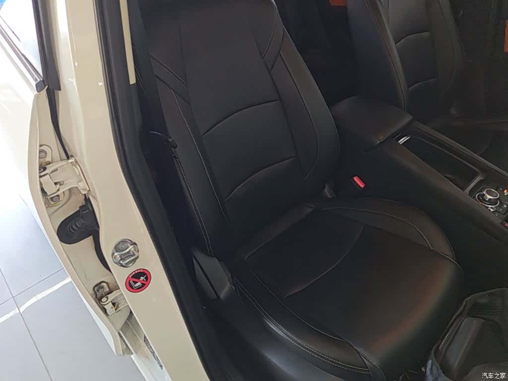 Mazda Mazda3, 2017 25