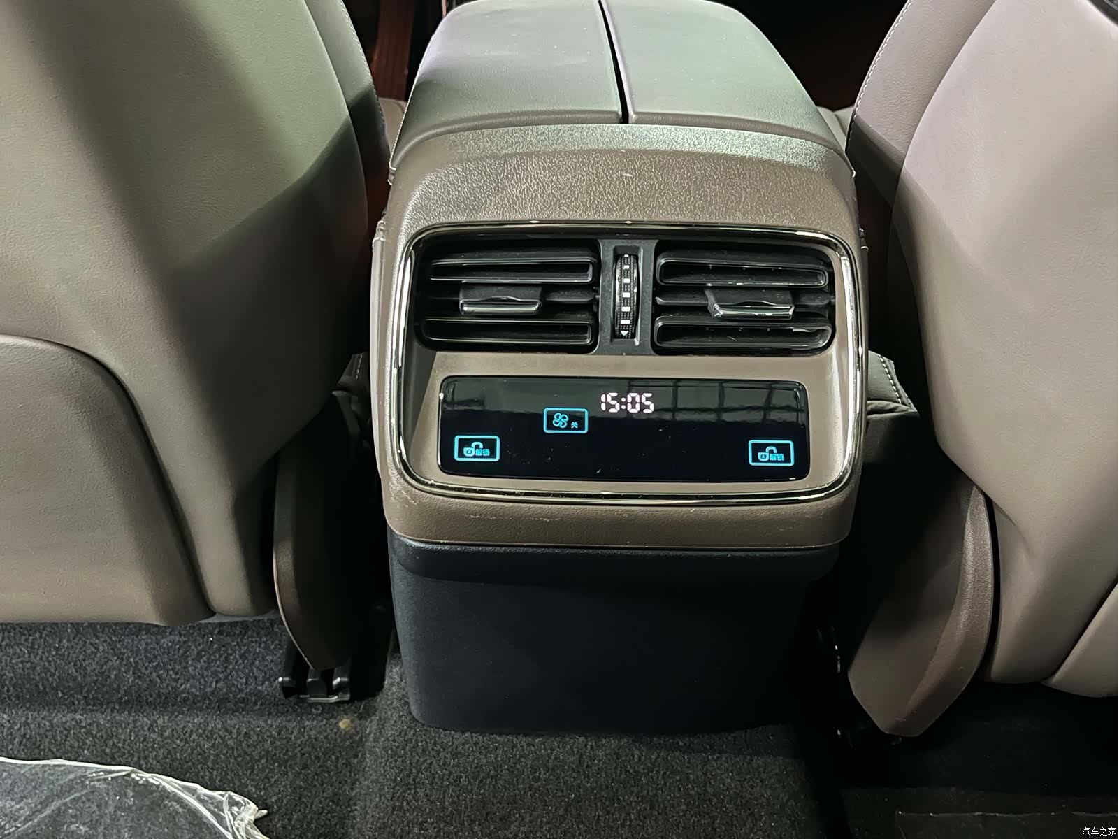 BYD Han, 2024 15