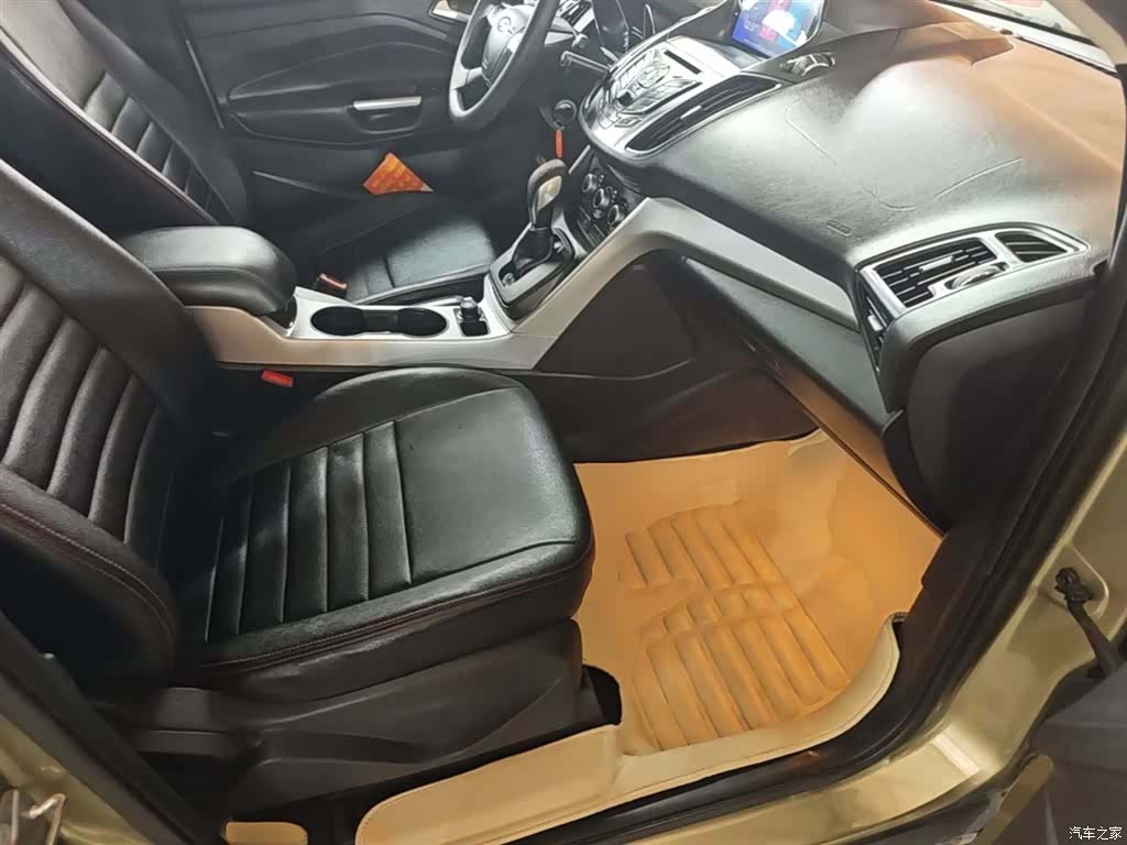 Ford Kuga, 2014 25