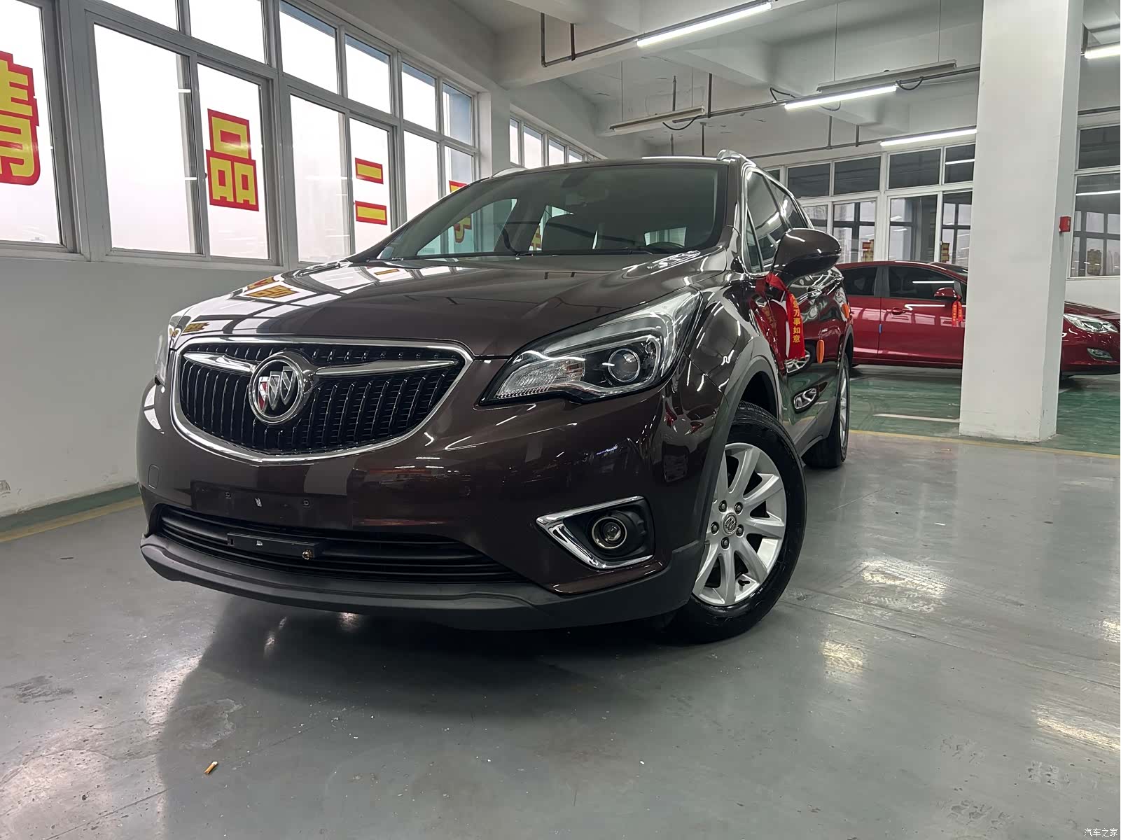 Buick Envision Plus, 2019 1
