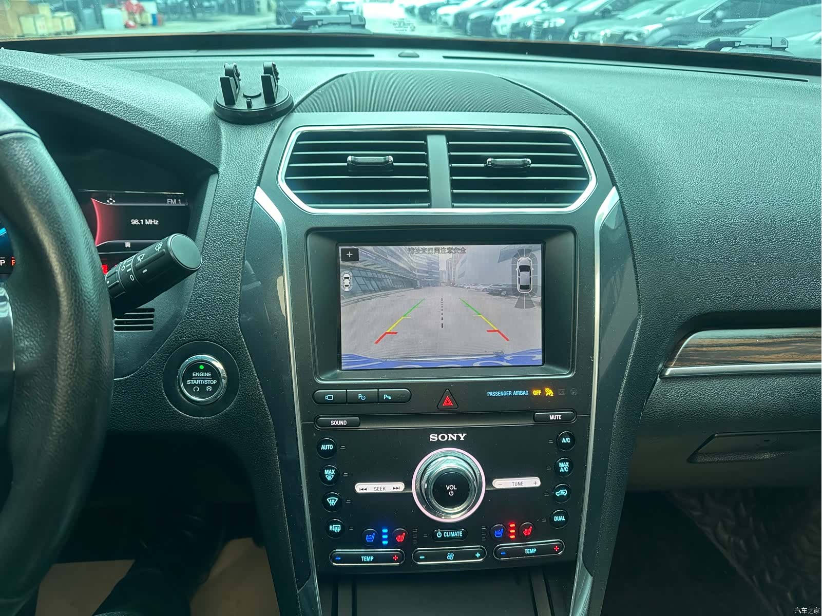 Ford Explorer, 2019 14