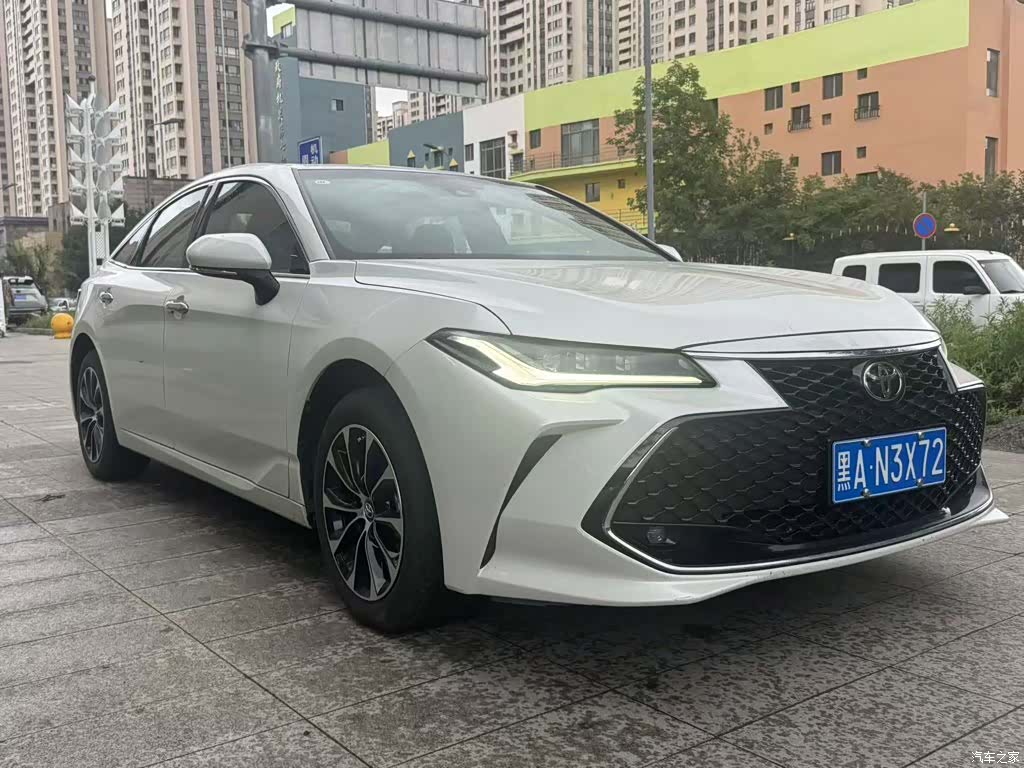 Toyota Avalon, 2024 1